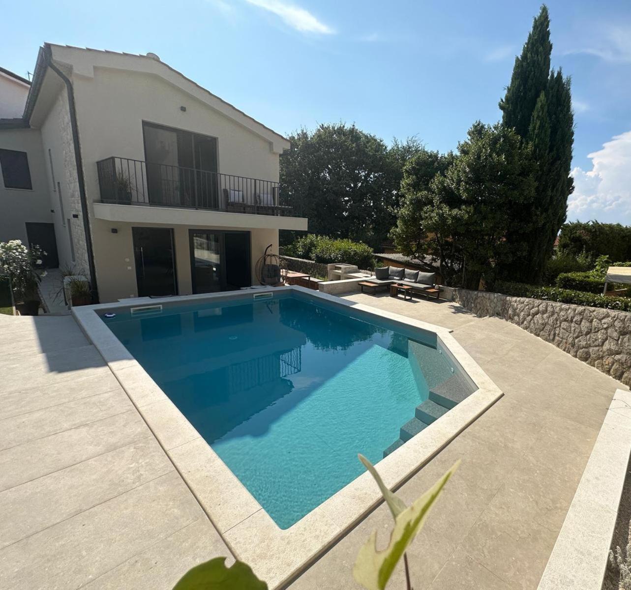 Bella Maris Villa Malinska Exterior photo